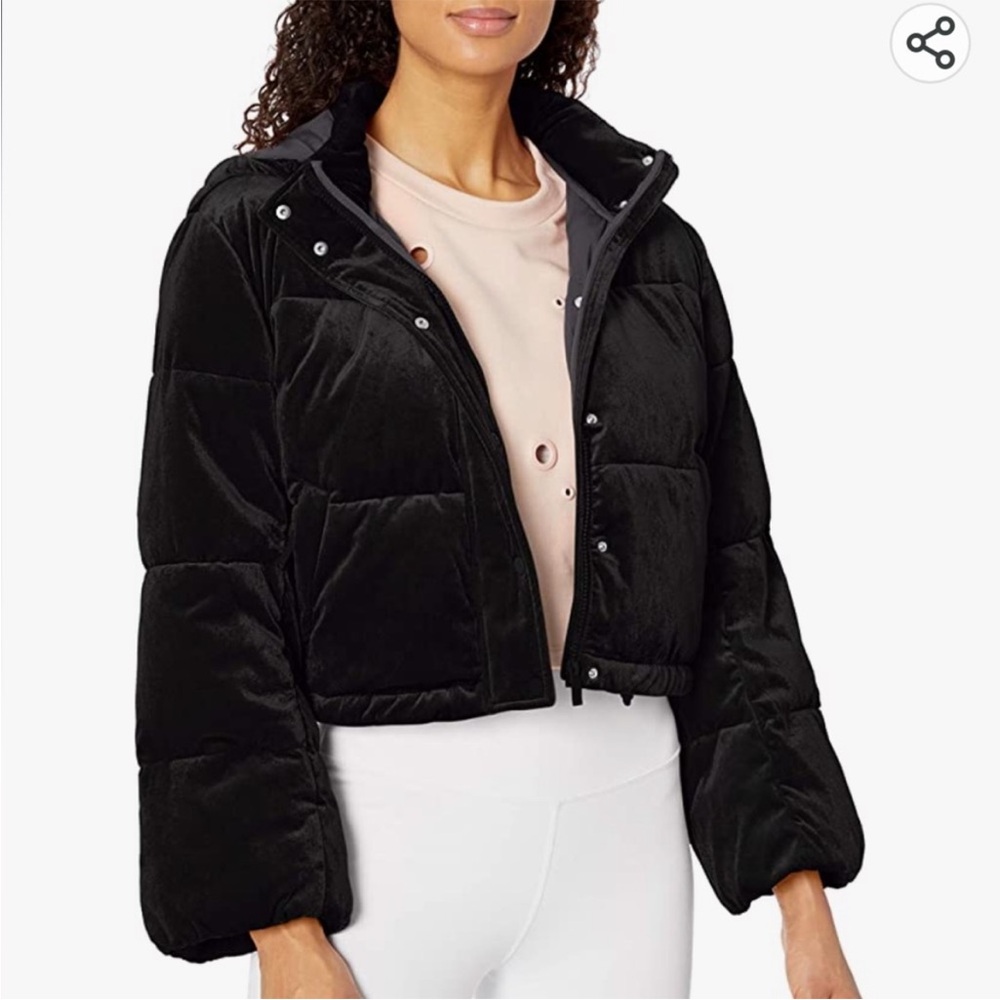 ALO Yoga Black Puffer Jacket